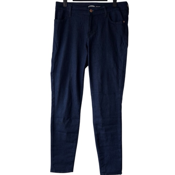 Old Navy Super Skinny Jeans - Picture 1 of 4